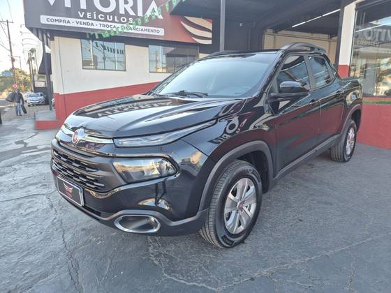 FIAT TORO 1.8 16V EVO FLEX FREEDOM AT6 FIAT TORO 1.8 16V EVO FLEX FREEDOM AT6